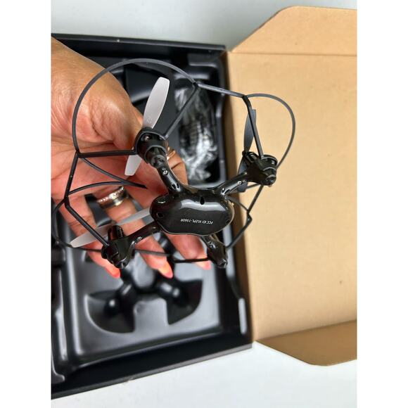 Zipp Nano X2 Drone In/Out door 2.4Ghz Blue & Blk Mini Size - Picture 5 of 16